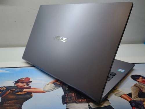 Beast specs!*FAST!*AS NEW!*ASUS VIVOBOOK X509FA*i7-8565U*20GB DDR4*512GB SSD*500GB HDD*WARRANTY