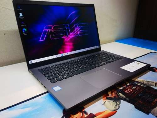 Beast specs!*FAST!*AS NEW!*ASUS VIVOBOOK X509FA*i7-8565U*20GB DDR4*512GB SSD*500GB HDD*WARRANTY