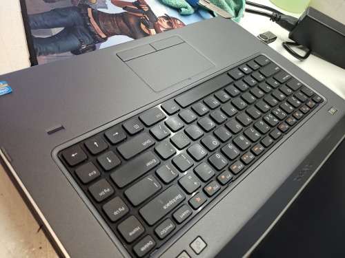 *HIGH SPEC i5!*DELL VOSTRO 3560*i5-3230m*16GB RAM*500GB HDD*DVD*HD DISPLAY