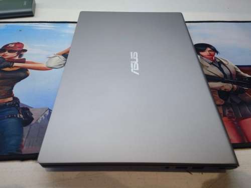 STUNNING!*ASUS X415FA*i3-10110U*10TH GEN*8GB DDR4*1000GB HDD*UHD GRAPHICS