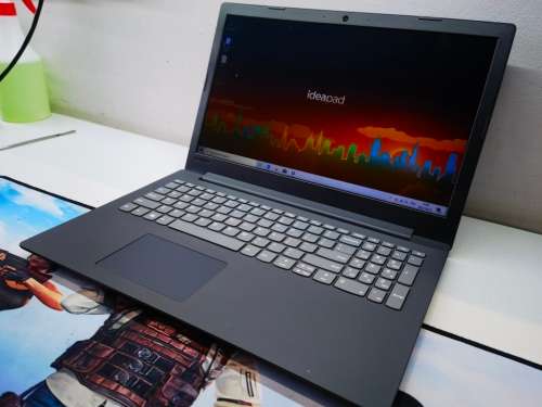FAST!*HIGH SPEC!*QUAD CORE 8th Gen i5*LENOVO 130*i5-8250U*12GB DDR4*480GB SSD*UHD620*