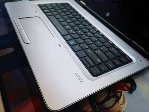 *HP PROBOOK 640 G2*i3-6100U*500GB HDD*4GB DDR4*HD+ 1600X900