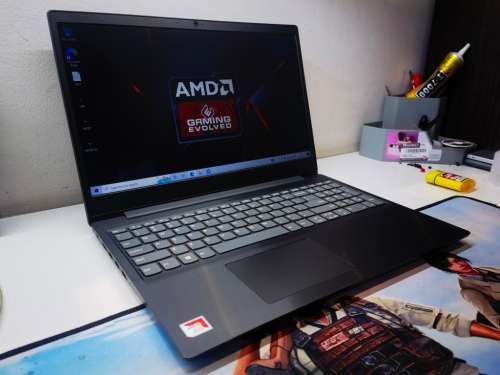 LATE ENTRY!*RADEON PERFORMANCE*LENOVO S145*A6-9225*TURBO CORE*RADEON R4*256GB SSD*500GB HDD*