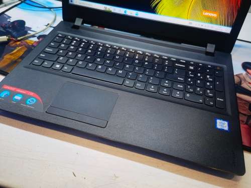 MINT!*HIGH SPEC*LENOVO IDEAPAD 110*i3-6001U*500GB HDD*8GB DDR4*DVD*HD