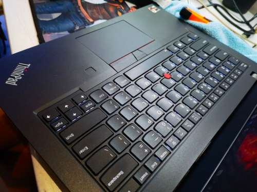 BEAST!*Very Fast!*LENOVO THINKPAD L14*RYZEN 5 PRO-4650U*8GB DDR4*512GB SSD*RADEON GRAPHICS*FHD*4GLTE