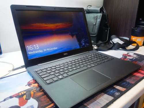 VERY FAST!*HIGH SPEC!*DELL VOSTRO 3590*i3-10110u*8GB DDR4*256GB SSD*HD*WARRANTY