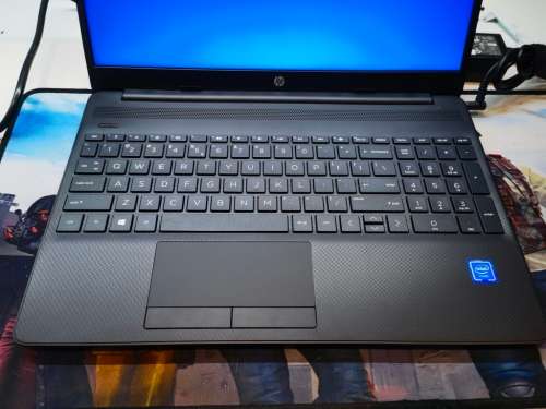HP NOTEBOOK 15-N4020-9TH GEN*8GB DDR4*500GB HDD*WARRANTY