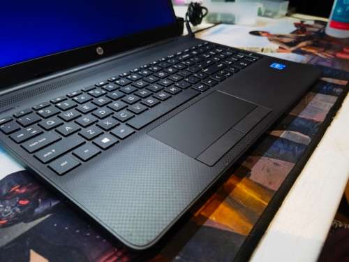 HP NOTEBOOK 15-N4020-9TH GEN*8GB DDR4*500GB HDD*WARRANTY