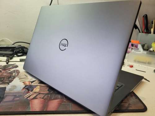 BEAST!*HIGH SPEC!*DELL VOSTRO 5490*i7-10510u*8GB DDR4*256GB SSD*FHD*IR*NVIDIA GEFORCE!*