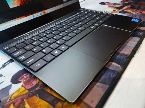 AS NEW!*FOR SCHOOL!*CODA SPIRIT*N3350*4GB RAM*250GB SSD*6 HOUR BATTERY*