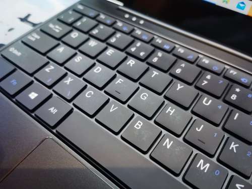 AS NEW!*FOR SCHOOL!*CODA SPIRIT*N3350*4GB RAM*250GB SSD*6 HOUR BATTERY*