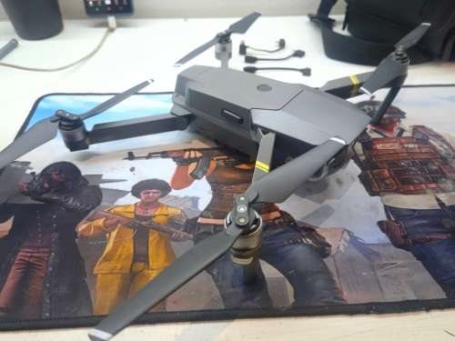 *DJ MAVIC PRO*CONTROLLER*CARRY CASE*CHARGING CABLES*3 X BATTERY