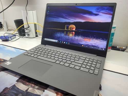 LATE ENTRY!*VERY FAST10th GEN!*LENOVO V15*10TH GEN i3*i3-1005G1U*8GB RAM*256GB NVME SSD*HD DISPLAY*