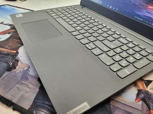 LATE ENTRY!*VERY FAST10th GEN!*LENOVO V15*10TH GEN i3*i3-1005G1U*8GB RAM*256GB NVME SSD*HD DISPLAY*