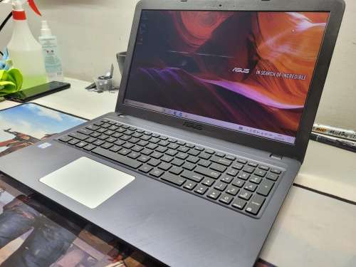 VERY FAST!*ASUS X543UA*i3-7020*8GB*256GB SSD*HD GRAPHICS*