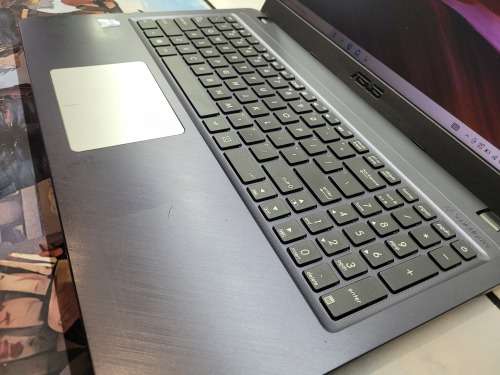 VERY FAST!*ASUS X543UA*i3-7020*8GB*256GB SSD*HD GRAPHICS*