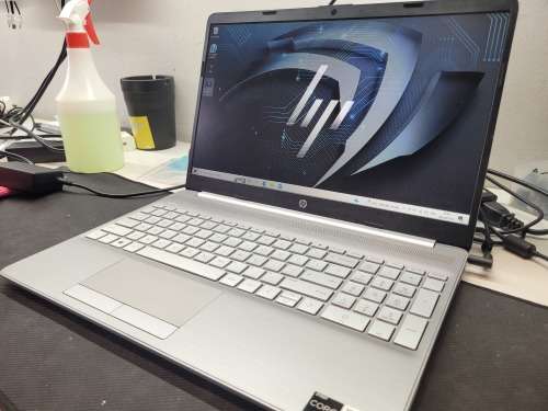 11TH GEN BEAST!*11TH GEN*HP NOTEBOOK 15*i5-1135G7*8GB DDR4*512GB SSD*1TB HDD*FHD*G7 GRAPHICS*