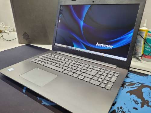 EXCELLENT, FAST!*QUAD CORE 8TH GEN*LENOVO IDEAPAD 330*i5-8250U*FHD*8GB DDR4*240GB SSD*UHD 620