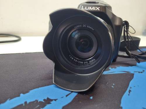 EXCELLENT!*PANASONIC LUMIX  DMC-FZ72*16.1MP*TOUCHSCREEN*60X OPTICAL*