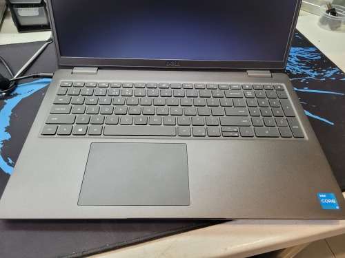 VERY FAST!*11TH GEN BEAST!*DELL LATITUDE 3520*i3-1115G4*8GB DDR4*256GB SSD*HD*