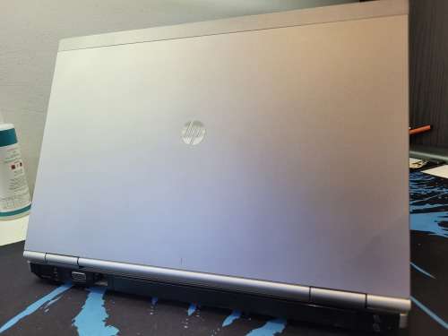 *Excellent & Fast*HP ELITEBOOK 8460p*i5-2520m*8GB DDR3*256GB SSD*HD+DISPLAY*