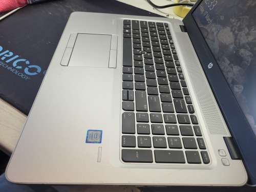 HP ELITEBOOK 850 G4*i7-7500U*16GB DDR4*256gb NVME*FHD*4G LTE*BANG/OLUFSEN