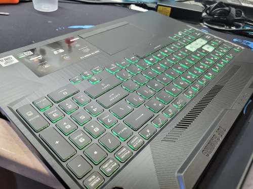 Gaming Beast!*ASUS TUF FX506LH*i5-10300H*8GB RAM*512GB SSD*FHD*GTX1650TI*RGB*AURA