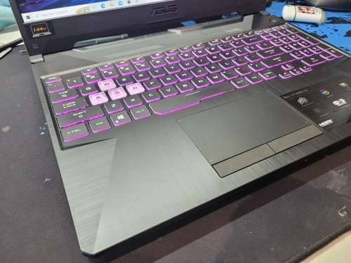 Gaming Beast!*ASUS TUF FX506LH*i5-10300H*8GB RAM*512GB SSD*FHD*GTX1650TI*RGB*AURA
