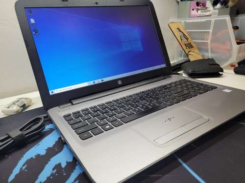 VERY FAST!*HIGH SPEC*HP 250 G5*i5-7200U*12GB RAM*512GB SSD*FHD*HD 620*DVD*