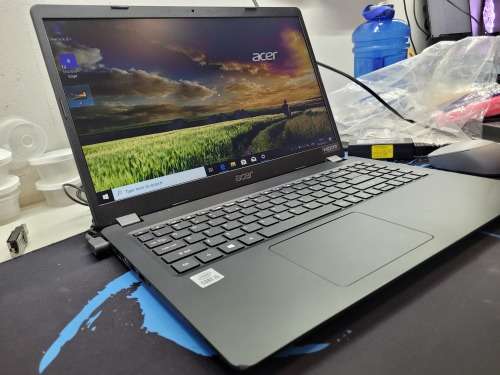 FAST!*HIGH SPEC!*10TH GEN!*ACER EXTENSA 15*i5-1035G1*8GB DDR4*512GB SSD*HD
