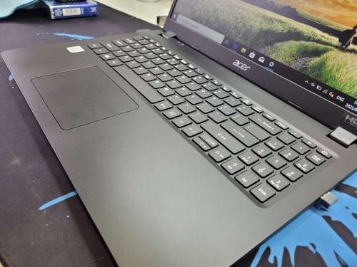 FAST!*HIGH SPEC!*10TH GEN!*ACER EXTENSA 15*i5-1035G1*8GB DDR4*512GB SSD*HD