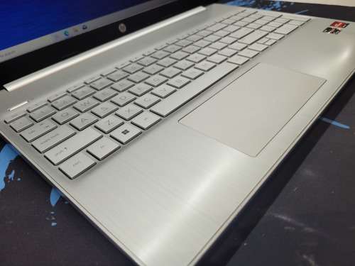 BEAST SPECS!*HP NOTEBOOK 15s*AMD RYZENN 5-5500U*12GB DDR4*512GB SSD*FHD*RADEON GRAPHICS