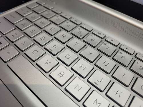 BEAST SPECS!*HP NOTEBOOK 15s*AMD RYZENN 5-5500U*12GB DDR4*512GB SSD*FHD*RADEON GRAPHICS
