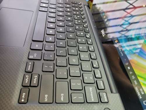 BEAST!!!*DELL XPS 13-9360*i7-8550*3K+TOUCH*1000GB M.2 SSD*8GB DDR4*QUAD CORE*