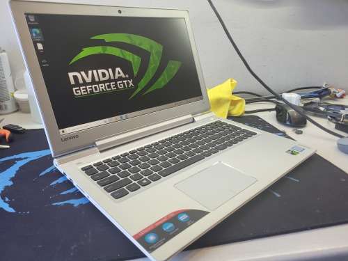 ULTIMATE GAMER!!*LENOVO GAMING 700 GAMING*i7-6700HQ*8GB*NVIDIA GTX950*256GB M.2 SSD*1000GB*FHD*