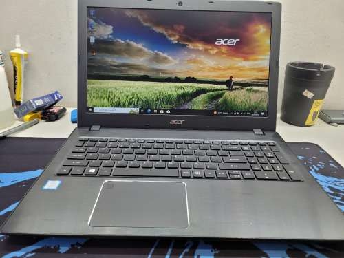 VERY FAST!*LATEST TECH*ACER TRAVELMATE P259*i5-7200u*8GB DDR4*240GB SSD