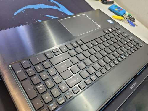 VERY FAST!*LATEST TECH*ACER TRAVELMATE P259*i5-7200u*8GB DDR4*240GB SSD