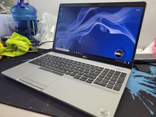 Absolute Beast!*10TH GEN i5*DELL LATITUDE 5511*i5-10400H*16GB DDR4*256GB NVME SSD*FHD