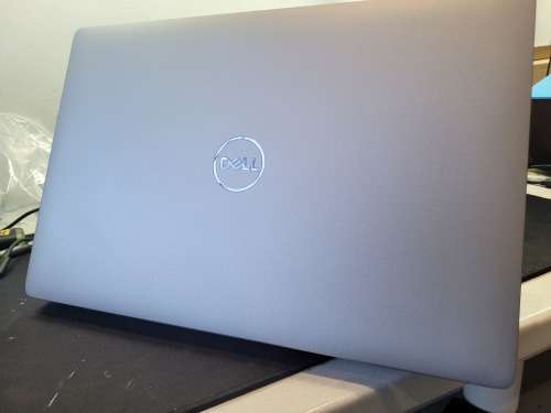 Absolute Beast!*10TH GEN i5*DELL LATITUDE 5511*i5-10400H*16GB DDR4*256GB NVME SSD*FHD