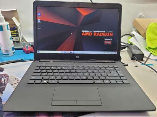 *ACCELERATED 8th GEN*HP 14*AMD A4-9125*4 CORE*RADEON R3*8GB DDR4*64GB FLASH