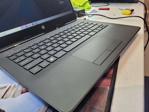 *ACCELERATED 8th GEN*HP 14*AMD A4-9125*4 CORE*RADEON R3*8GB DDR4*64GB FLASH