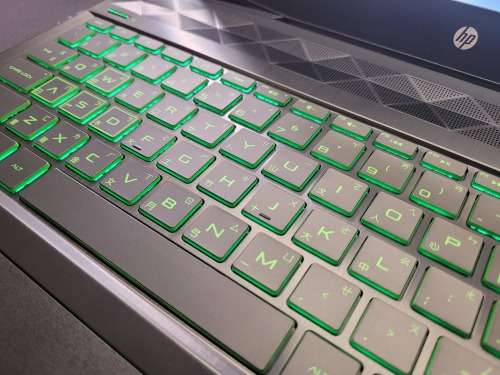 AS NEW!*BEAST GAMING SPEC!*HP PAVILION 15 GAMING*i7-8750H*16GB*1000GB SSD*FHD*GTX1050*