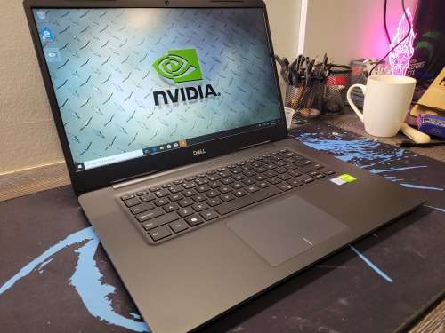 FAST!*HIGH SPEC!*DELL VOSTRO 5581*i7-8565U*NVIDIA GEFORCE*16GB RAM*256GB SSD*FHD