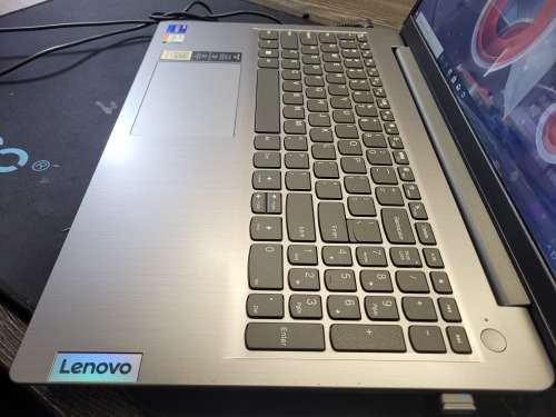 BEAST!*11TH GEN i7!*LENOVO IDEPASD 3*i7-1165G7*8GB DDR4*500GB NVME*FHD*21 MONTHS WARRANTY