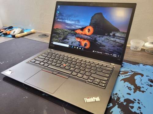 **BARGAIN BUY** LENOVO THINKPAD T495 AMD RYZEN 5 GAMING MONSTER 8GB RAM, 256GB SSD-GRAB IT 4RM R5999
