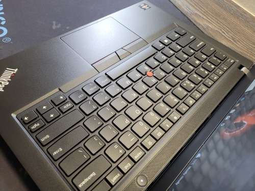 **BARGAIN BUY** LENOVO THINKPAD T495 AMD RYZEN 5 GAMING MONSTER 8GB RAM, 256GB SSD-GRAB IT 4RM R5999