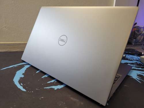 *HIGH SPEC!*DELL VOSTRO 5510*i5-11320H*8GB DDR4*256GB SSD*FHD*IR*BACKLIT*