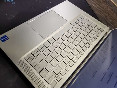 R25K RETAIL*ABSOLUTE WOW!*DELL INSPIRON 7400*i7-1165G7*16GB RAM*512GB SSD*QHD*BACKLIT*NVIDIA GEFORCE