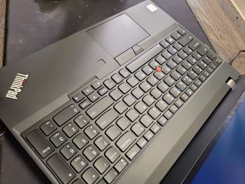 ELITE LAPTOP!*LENOVO THINKPAD T15*i5-10210U*16GB DDR4*512GB SSD*FHD*16 M WARRANTY