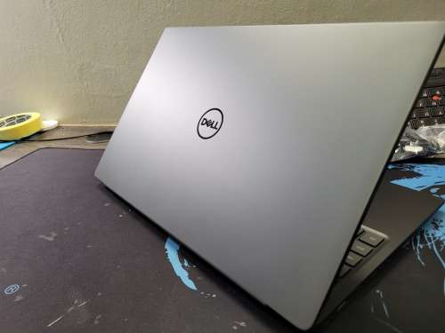 STUNNING AND FAST!*DELL VOSTRO 5590*i5-10210u*8GB DDR4*256GB SSD*FHD*IR*BACKLIT*